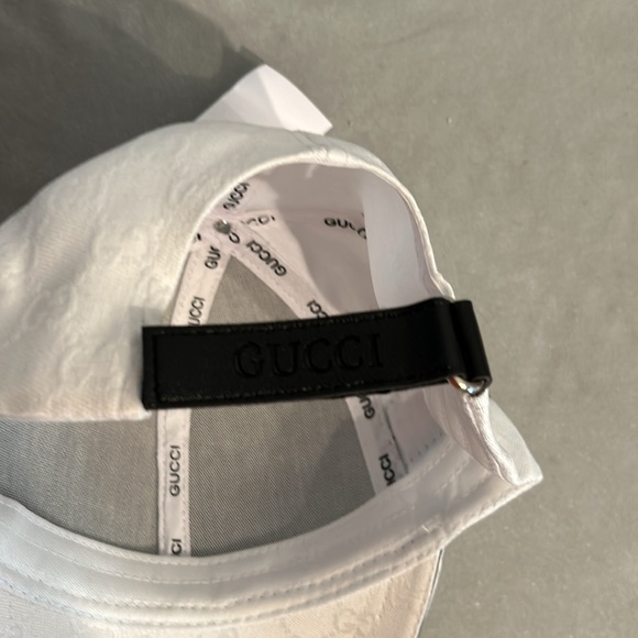 New hat - Picture 5 of 5